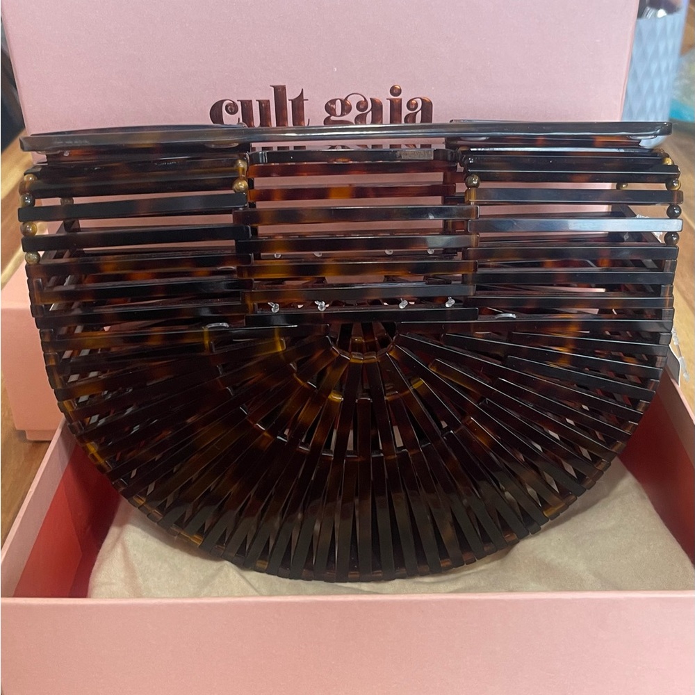 Cult Gaia mini tortoise bag